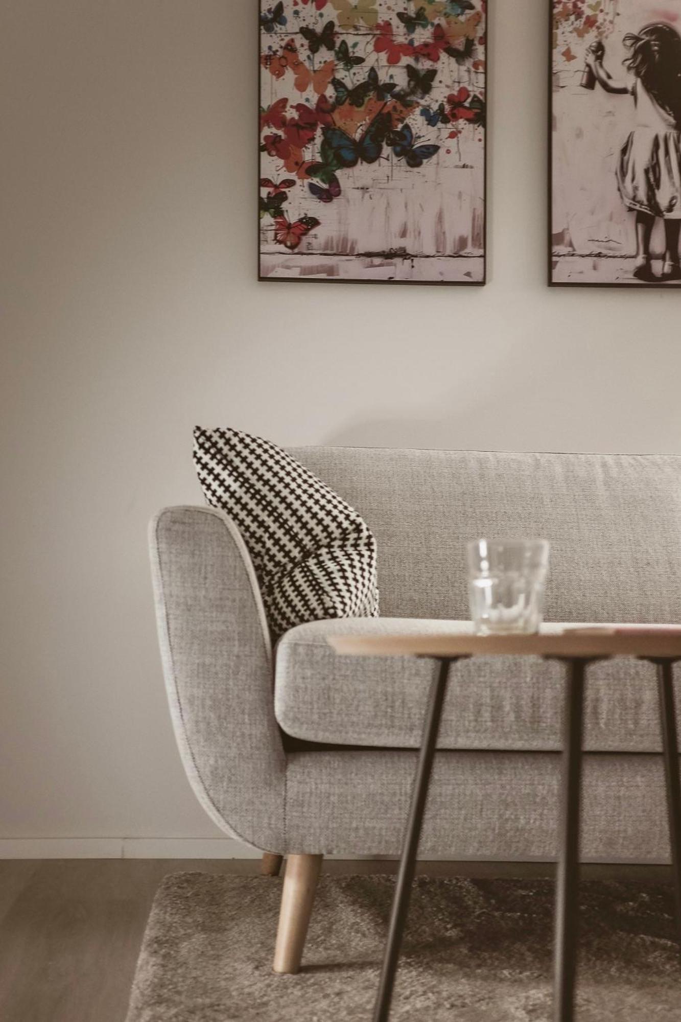 Rheinnest , Neue Und Gemuetliche Wohnung Dormagen Bagian luar foto